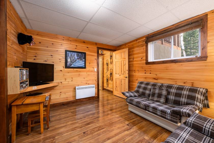 9 - House for sale, Petite-Rivière-Saint-François (Code - pr833, Charlevoix)