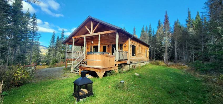 2 - Maison à vendre, La Malbaie (Code - mb415, Charlevoix)