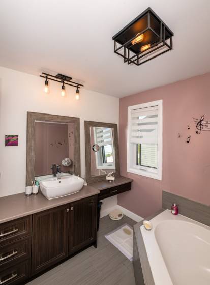 14 - Maison à vendre, Saint-Hilarion (Code - sh048, Charlevoix)