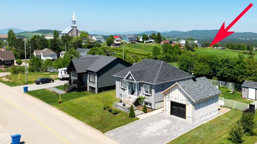 3 - Maison à vendre, Saint-Hilarion (Code - sh048, Charlevoix)