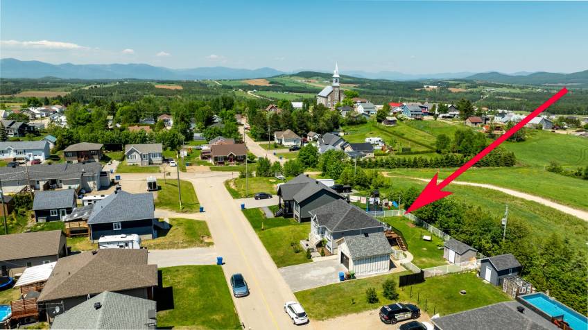 5 - Maison à vendre, Saint-Hilarion (Code - sh048, Charlevoix)