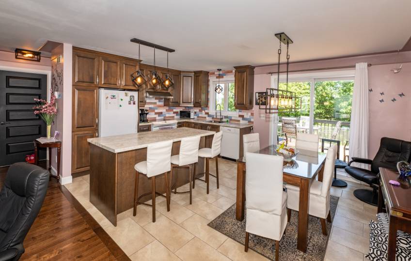 6 - Maison à vendre, Saint-Hilarion (Code - sh048, Charlevoix)