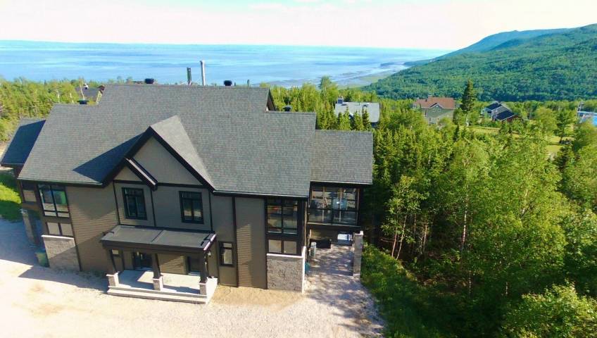1 - House for sale, Petite-Rivière-Saint-François (Code - pr830, Charlevoix)