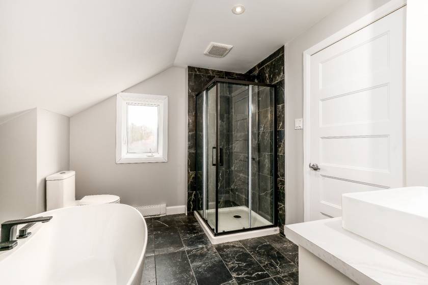 29 - House for sale, Château-Richer (Code - cr035, Old Quebec City)