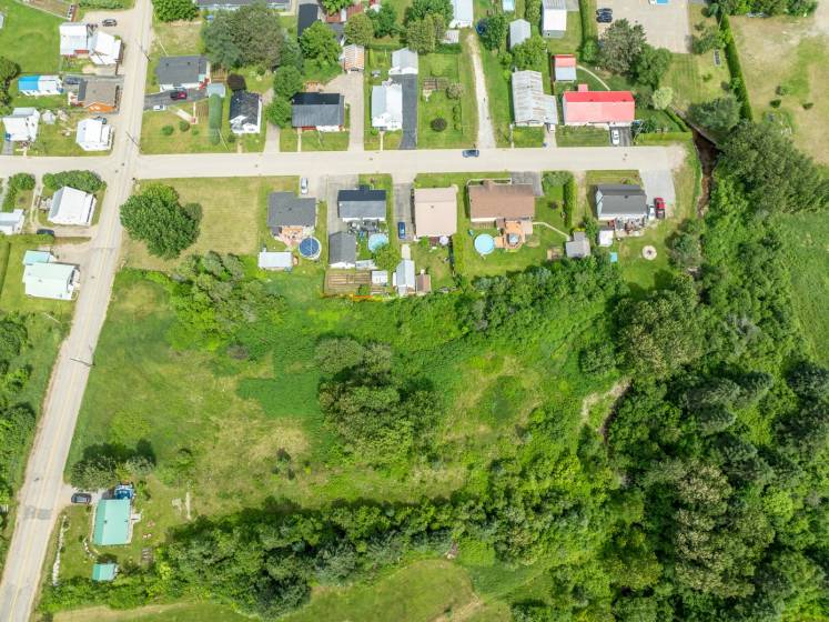 8 - Lot and land for sale, Saint-Urbain (Code - su083, Charlevoix)