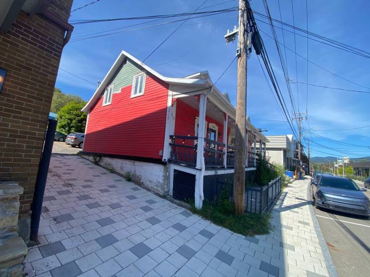 2 - Income property for sale, La Malbaie (Code - mb420, Charlevoix)