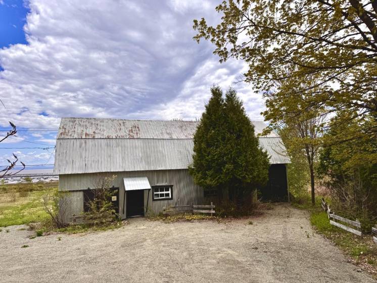 3 - House for sale, Petite-Rivière-Saint-François (Code - pr808, Charlevoix)