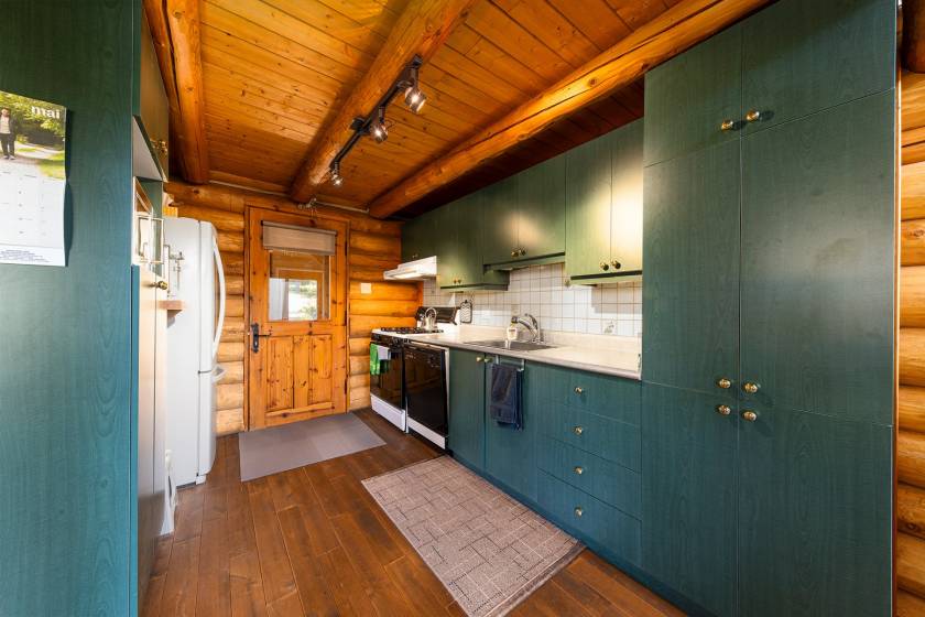 4 - Maison à vendre, Notre-Dame-des-Monts (Code - ndm004, Charlevoix)