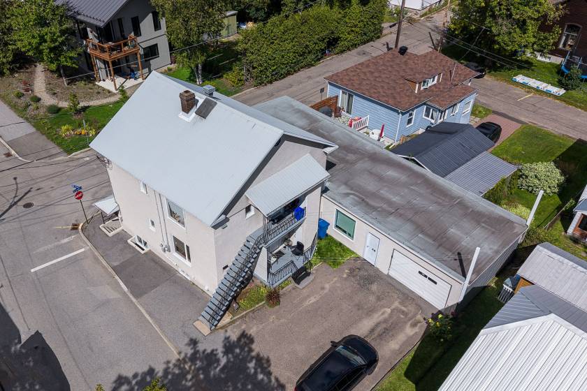 4 - Triplex for sale, Baie-Saint-Paul (Code - sp936, Charlevoix)