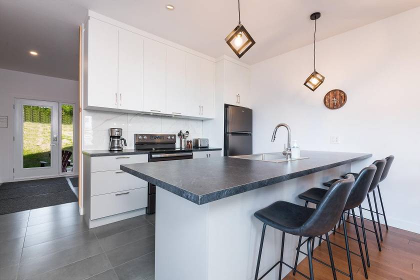 8 - Maison à vendre, Petite-Rivière-Saint-François (Code - pr847, Charlevoix)