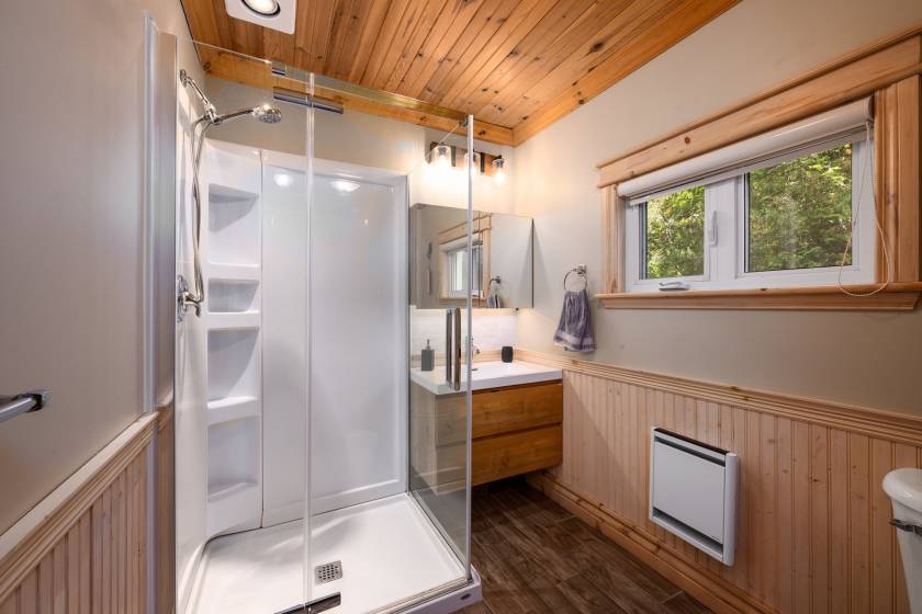 7 - House for sale, Petite-Rivière-Saint-François (Code - pr832, Charlevoix)