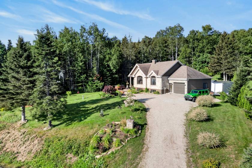 2 - House for sale, Les Éboulements (Code - eb332, Charlevoix)