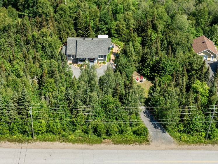 2 - House for sale, Les Éboulements (Code - eb322, Charlevoix)